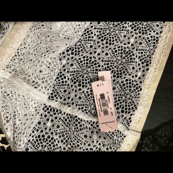 Victorias Secret set lace halter bralette & shortie Boyshort panty white - Picture 7 of 7